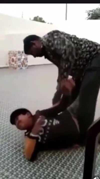 Uninfluencing the influencers