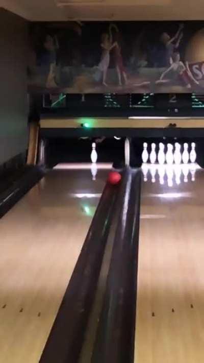 Gutter ball