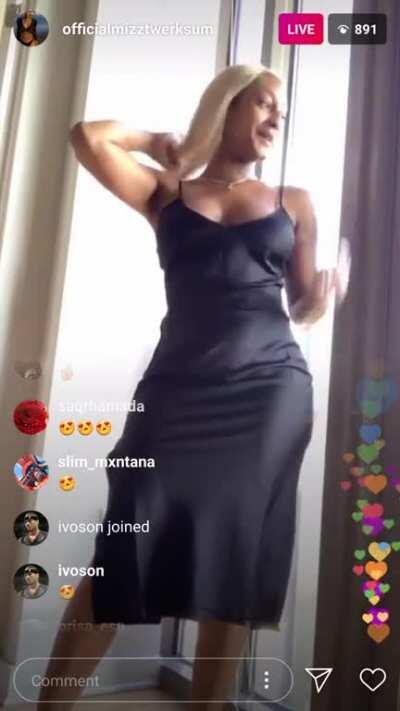 Ig live dress