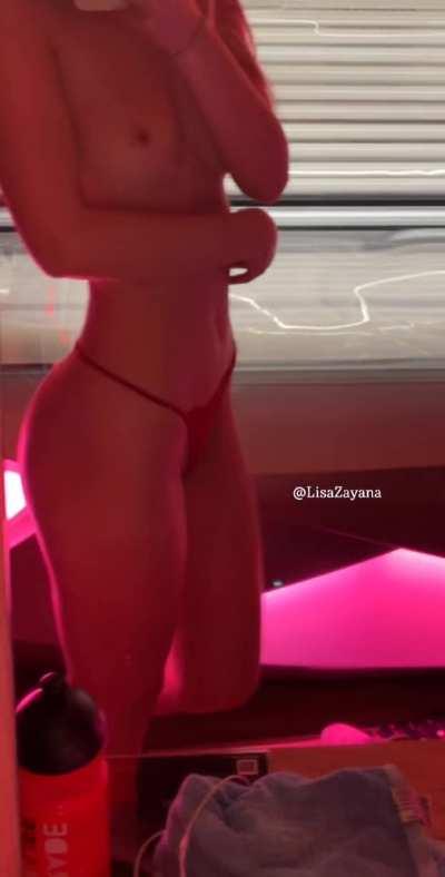 Starting with my fat ass and going to my small tits 😛