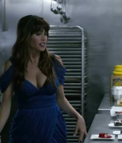 Sofia Vergara busty cleavage in 