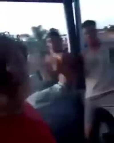 Narguilheiro Q.I negativo