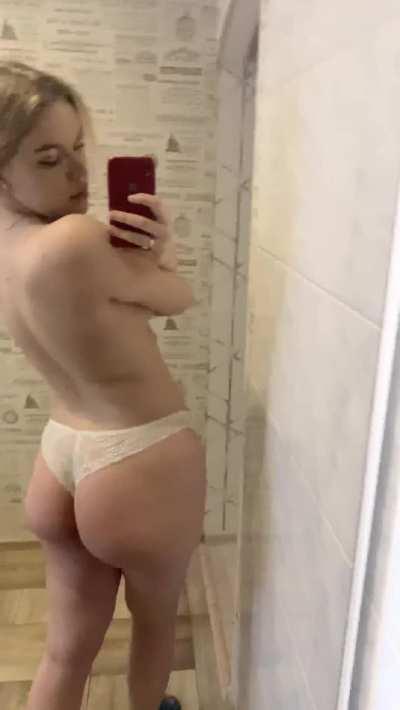 i hope lil butts are appreciated here too ❤️