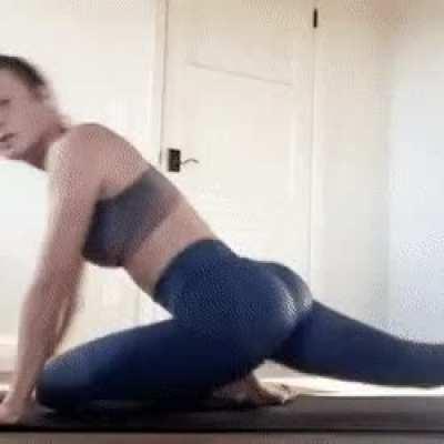 I want to fuck Brie Larson ass 100 times