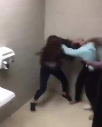 WHY SHOULD BOYS HAVE ALL THE FUN 😌