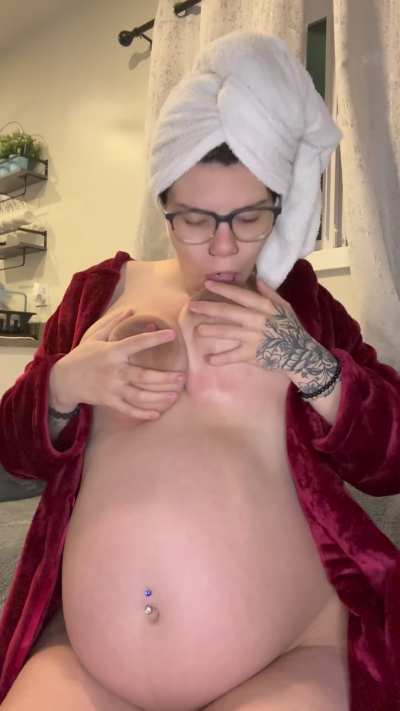 Would you fuck my pregnant body fresh out of the shower?