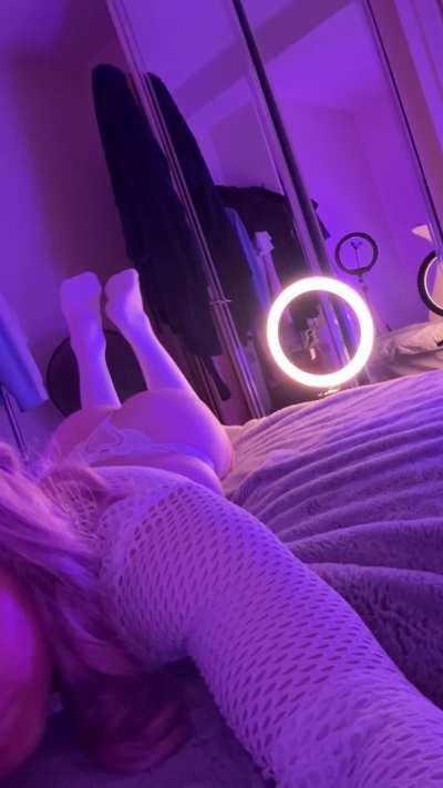 Are you into petite young sissies?🥺👉🏻👈🏻