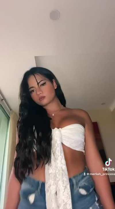 being in the sun makes me so horny, i wanna be bent over and fucked hard ??