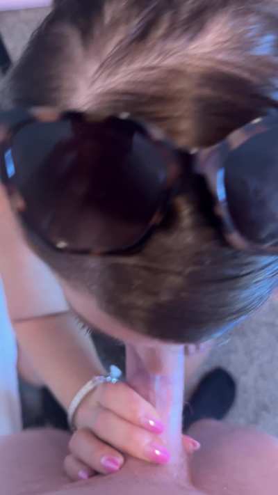 Blowjob before pool day