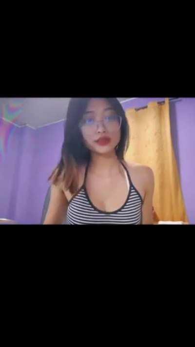 sino gusto mag cumtribute dito sa kaibigan ko send din natin sakanya