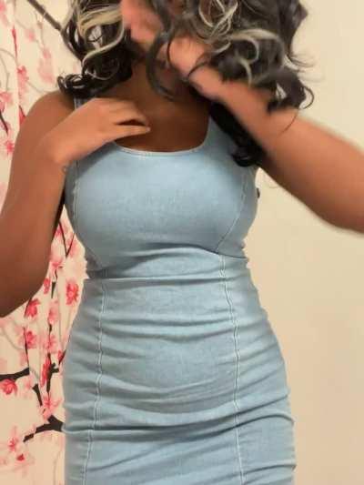 [f] dresses aren’t meant to wear with panties