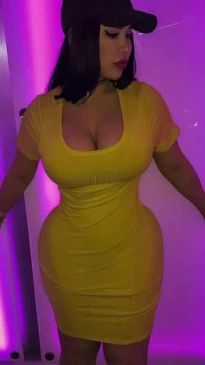 Ass N’ Titties. . .👘