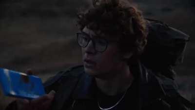 This is a Kazakhstan chocolate ad which humiliates Russia. It describes a Russian boy who flees away from mobilization and eats a chocolate which has a taste of “freedom”. This video is not harmful, but very insulting