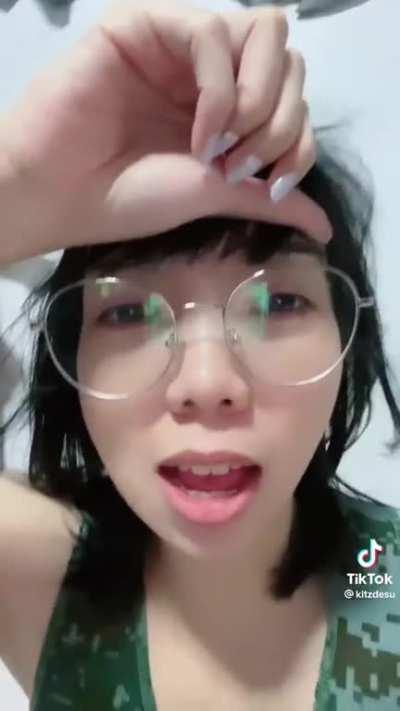 Labas mga simp ni Kitz