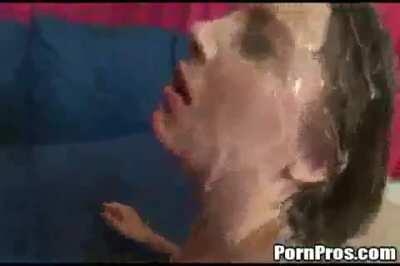 Karıya gusul aldırttı amk