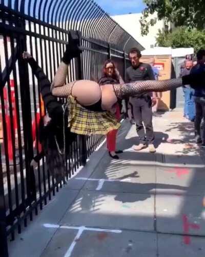 Showing off some core(whore) strength