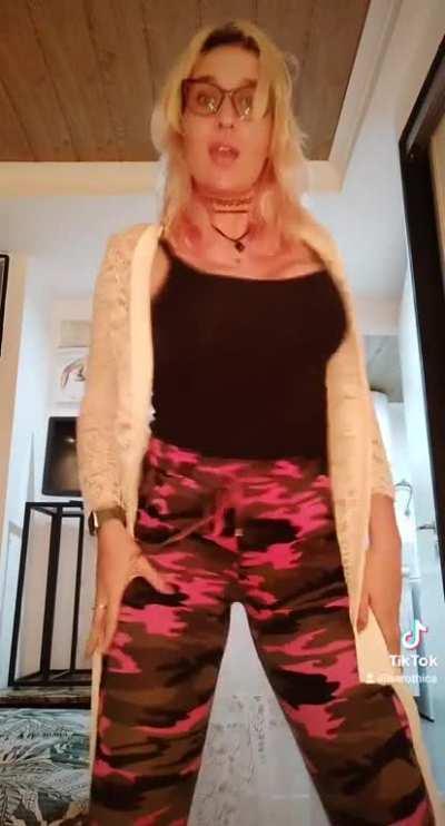 Routine 😁 @sarothica