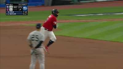 [Highlight] [Highlight] Josh Naylor hits a solo shot off Cole to bring the Guardians within one!