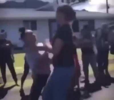 Don't mess with Hawaiian girls