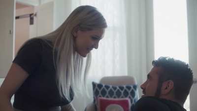 Robbers Kenzie & Dante Fuck at the Crime Scene