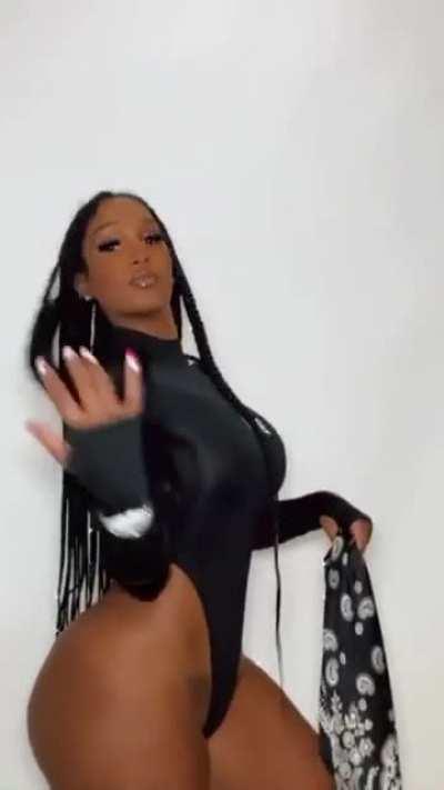 Queen Bernice 👸🏾🍑🤤😻❤️😍