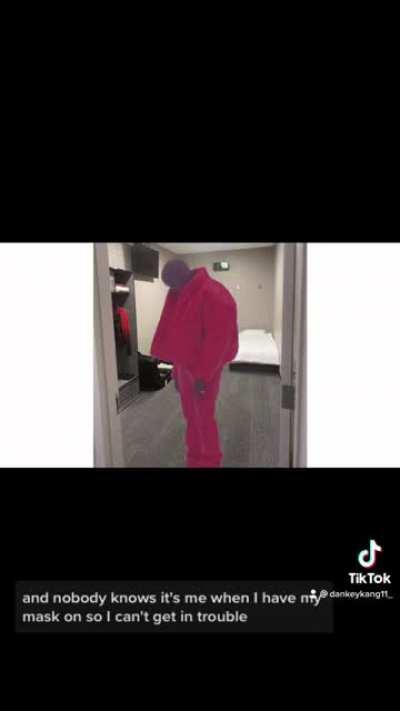 Jay-Z confronts Kanye about sleeping in the stadium