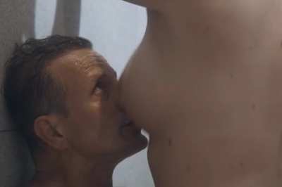 Why is this so hot😩