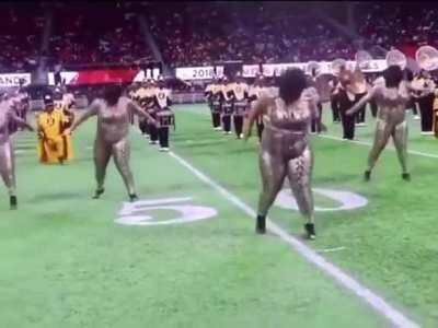 Is this a tribute to Chris Farley?