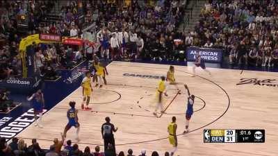 [Highlight] Reggie Jackson drained a step-back 3 with .1 seconds left the 1 quarter!