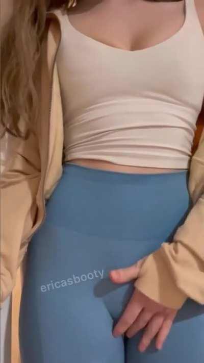 first post here 👋🏻☺️