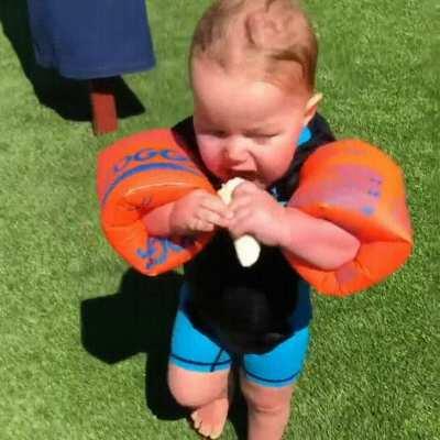 HMJB while I try to eat this banana