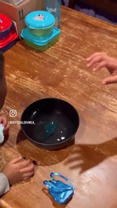 Telling kids to wash their cotton candy