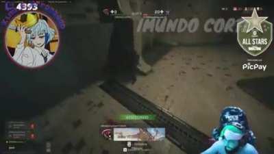 desce ai meu paceeeero KKKKKKKKKKKKKKKKKKKKKK