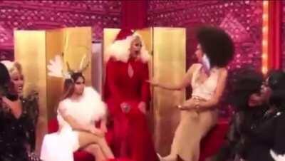 this Farrah Moan jump cut will never not SEND me