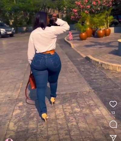 Crowd Favorite 🇬🇭