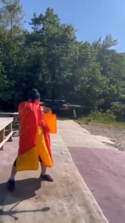 Gunghis Glock, wielder of the weapon that was too big to be called a gun. Too big, too thick, too heavy, and too rough, it was more like a large hunk of iron 