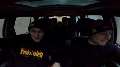 offroading yes yes yes... fuck