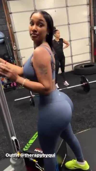 our telegram group is up right now⭐🍑🔥link below