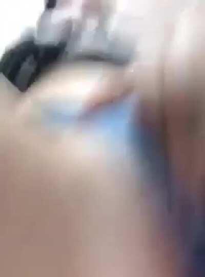 ¿que tan linda es? (1er comentario g. Telegram)