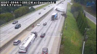 Truck Driver Crushed In Georgia By Another Distracted Truck Driver 