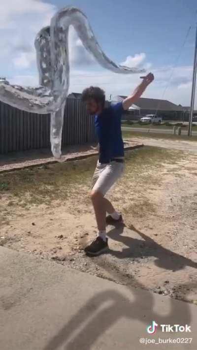 Just saw this, the effects are better than the mo-