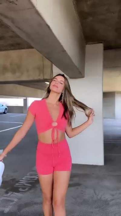 Candy orange on repeat 