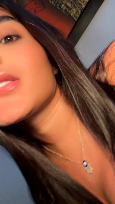 Drop any emoji and I'll send you my nudes. (12 hours only)