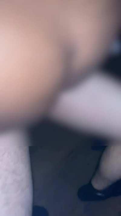 1st time 4sum I loved looking at my man while both of us getting fucked 💦😍