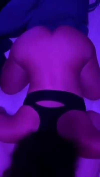 Cum for me with a view💦