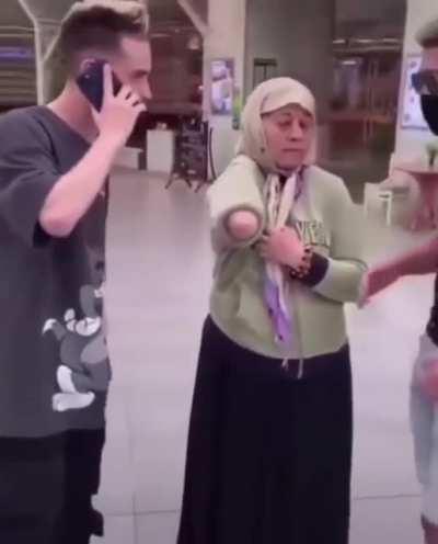 Holy frik 🤯🤯🤯🤯