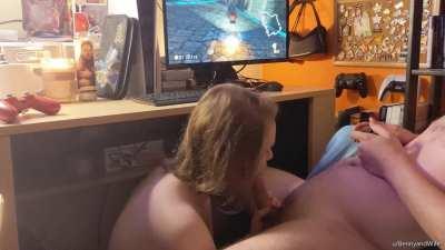 Relaxing with some Mario Kart 8 and a Blowjob (OC)