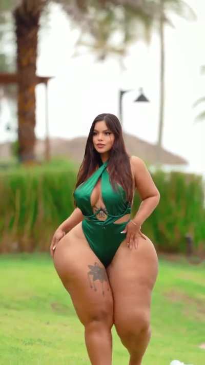 I would never stop 🚫 loving cellulite 😎😎