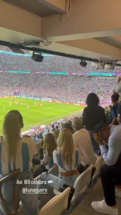 Aguero’s reaction to Lionel Messi’s penalty vs the Netherlands