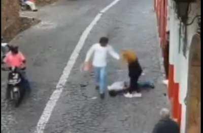 Seguramente un re-post, pero es que como dan gusto estas cosas. Parece que fue en Taxco.